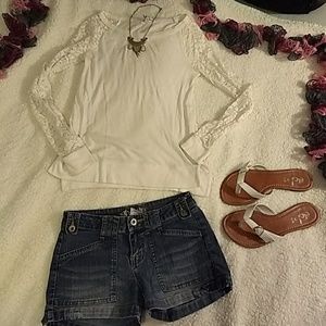 Sale 5/$20🌸Aeropostale xs lace long sleeve shirt
